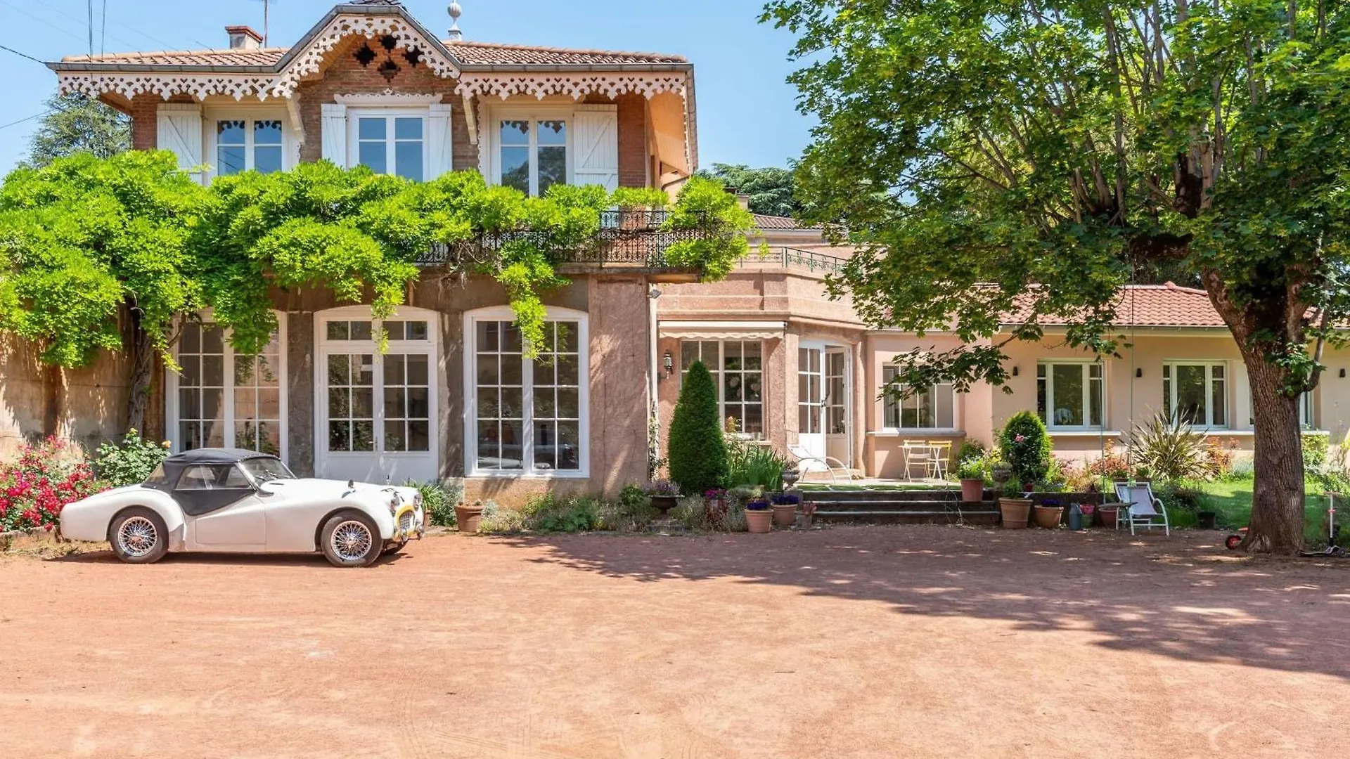Le Parc - Estate with swimming pool in a park Villa Saint-Cyr-au-Mont-d'Or